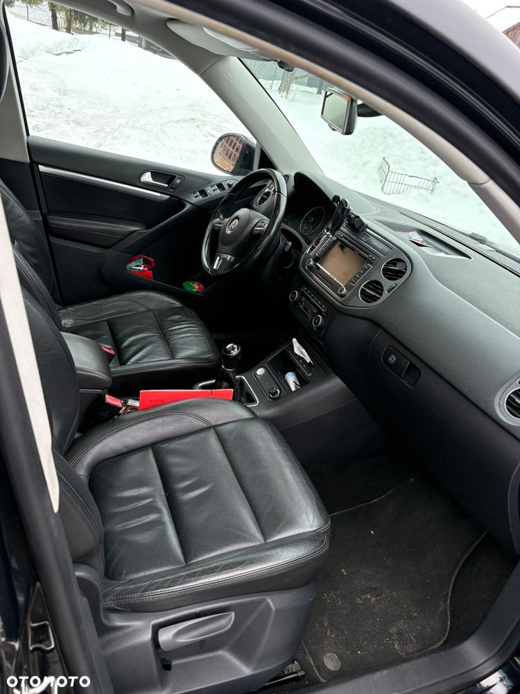 Volkswagen Tiguan 2.0 TDI DPF Sport & Style - 4