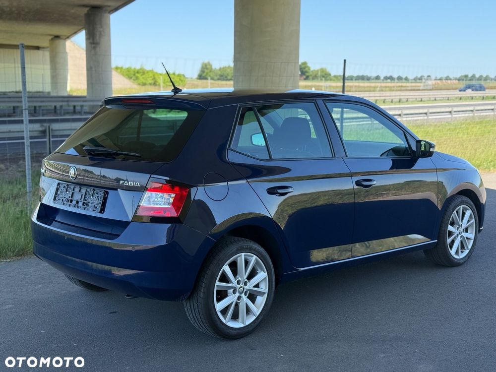 Skoda Fabia 1.0 MPI Joy - 8