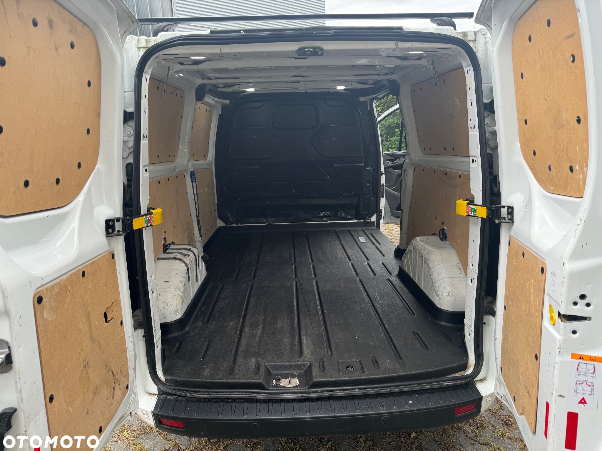 Ford Transit Custom - 12