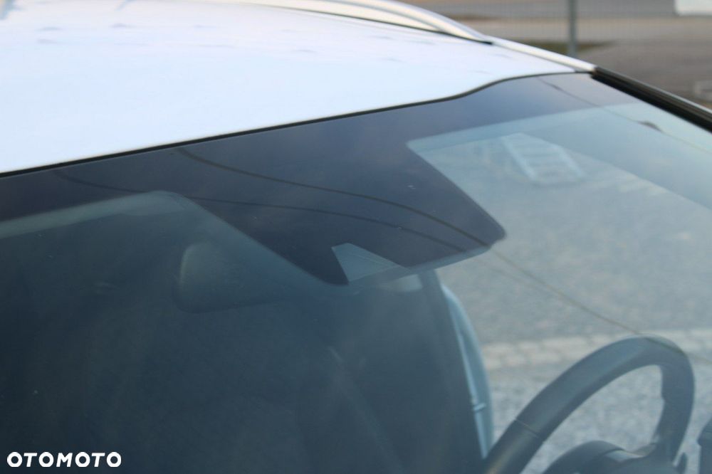 Kia Ceed - 32