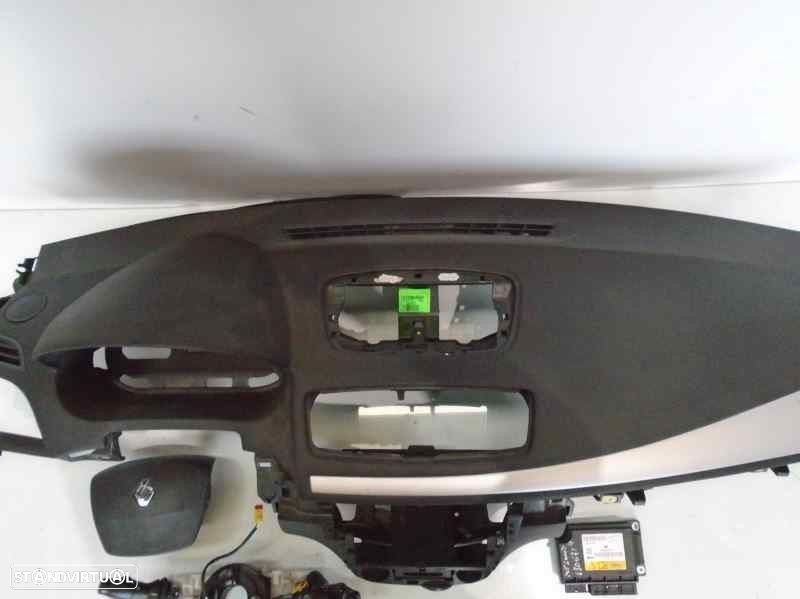 KIT AIRBAG RENAULT MEGANE III GRANDTOUR 2010 -681007196R - 3