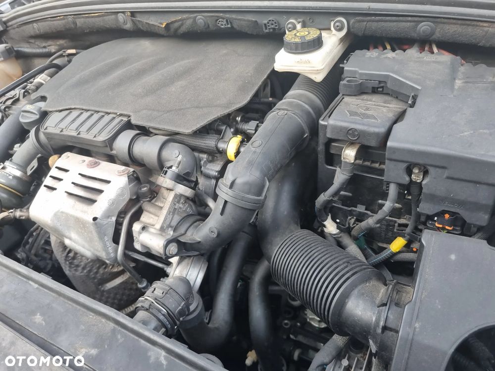 Citroën C4 PureTech e-THP 130 Selection - 18
