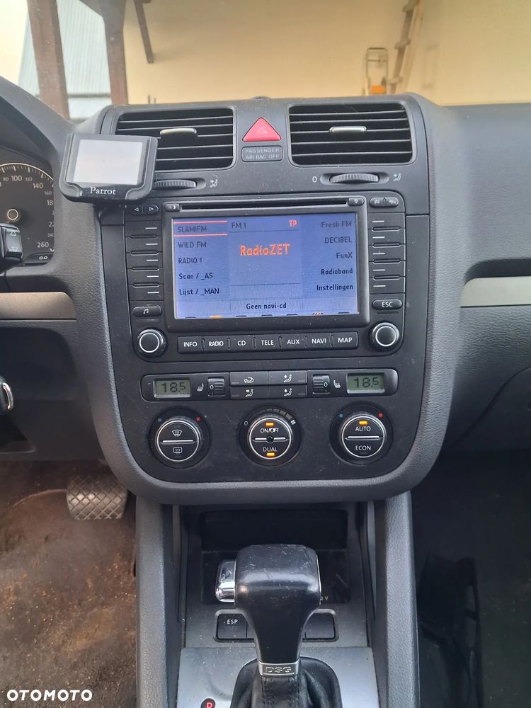 Volkswagen Golf 2.0 TDI Sportline DSG - 11