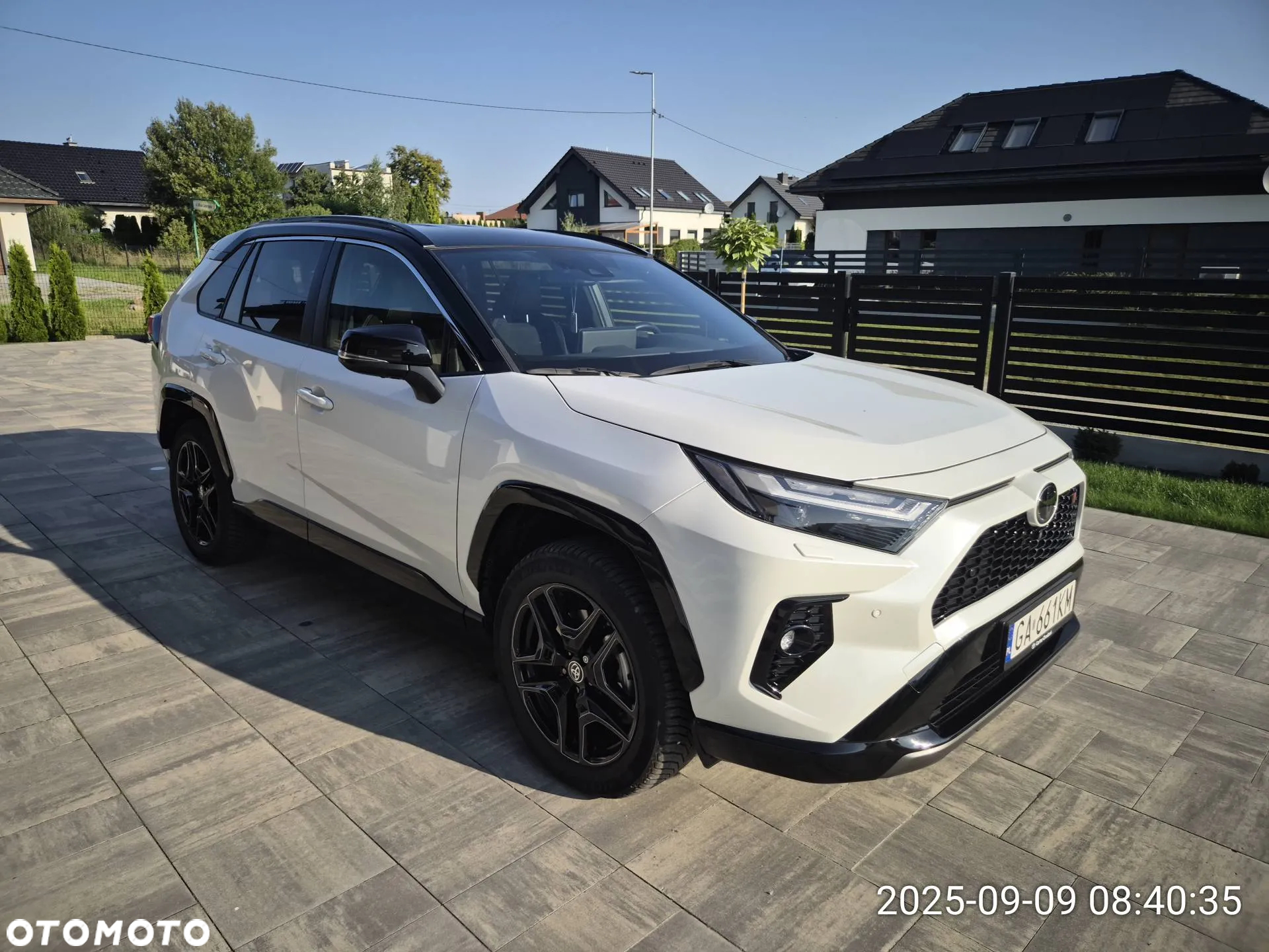 Toyota RAV4 - 5