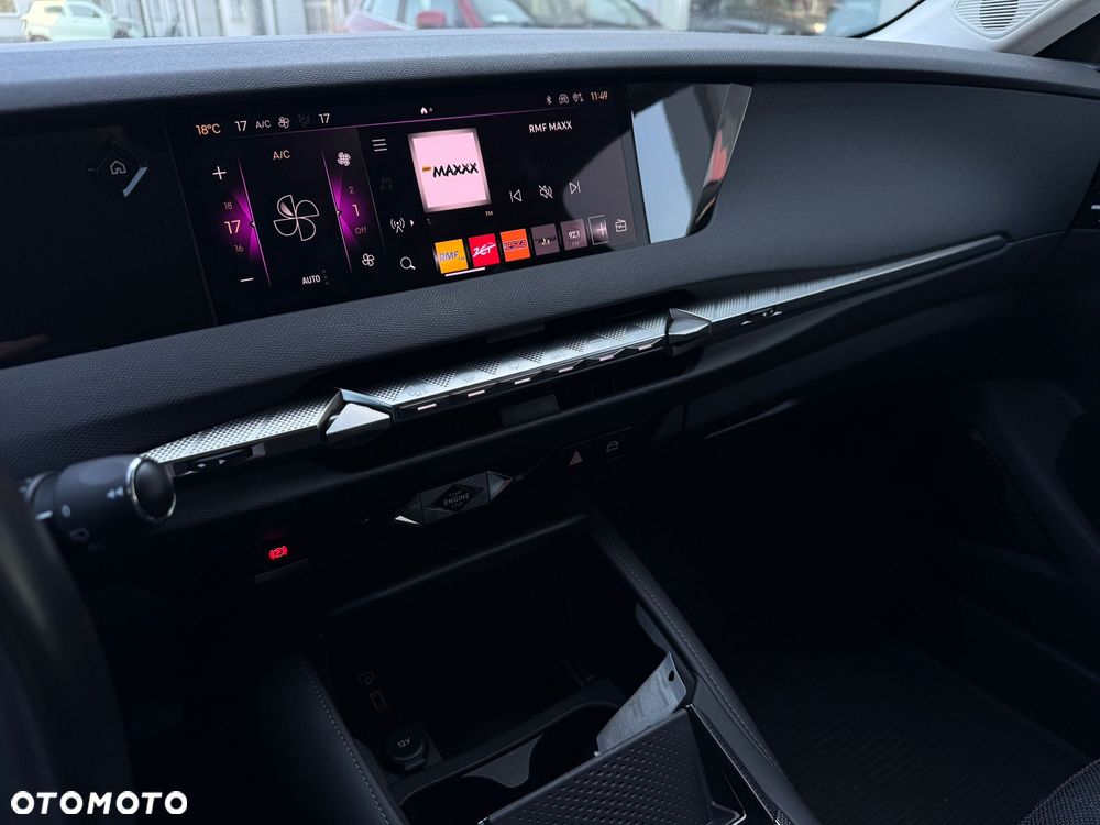 DS Automobiles DS 4 1.2 PureTech Bastille + - 13