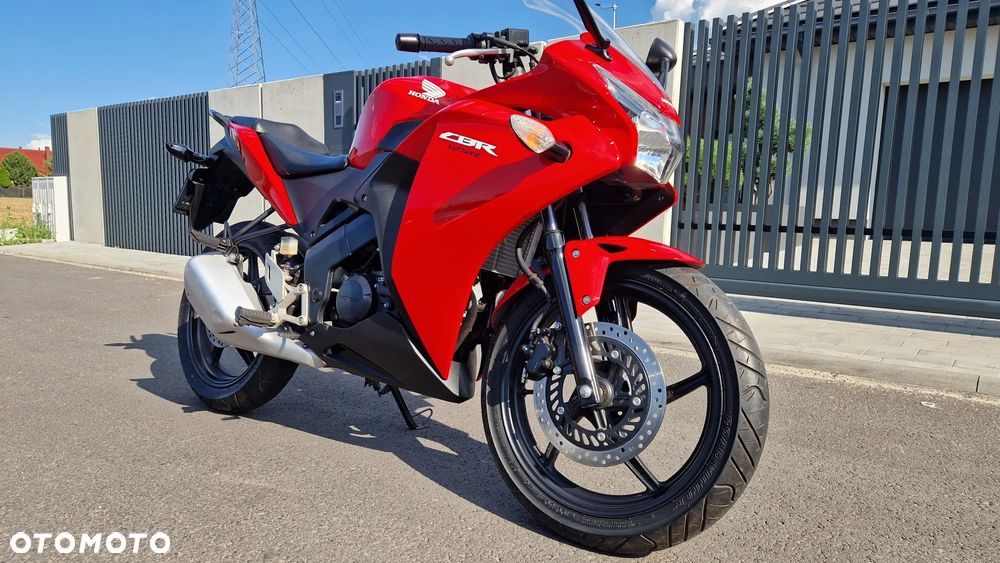 Honda CBR - 14