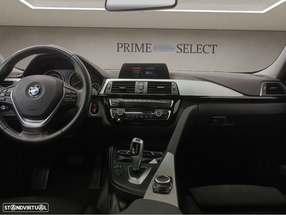 BMW 318 d Line Sport Auto - 11