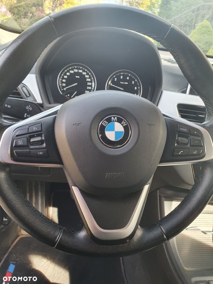 BMW X1 sDrive18i - 5