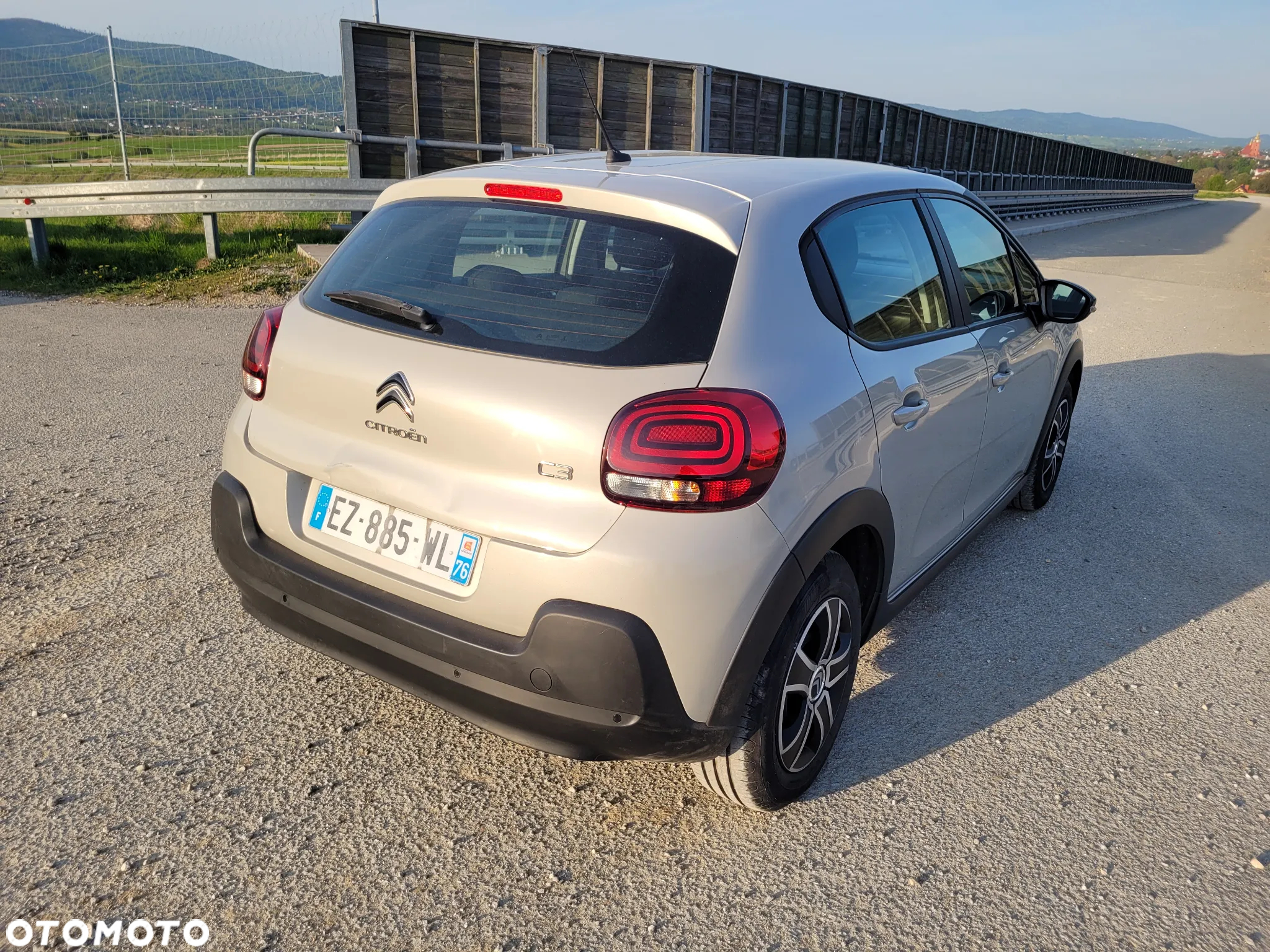 Citroën C3 1.5 BlueHDi Shine - 4