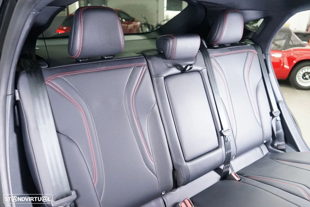 Ford Mustang Mach-E - 44