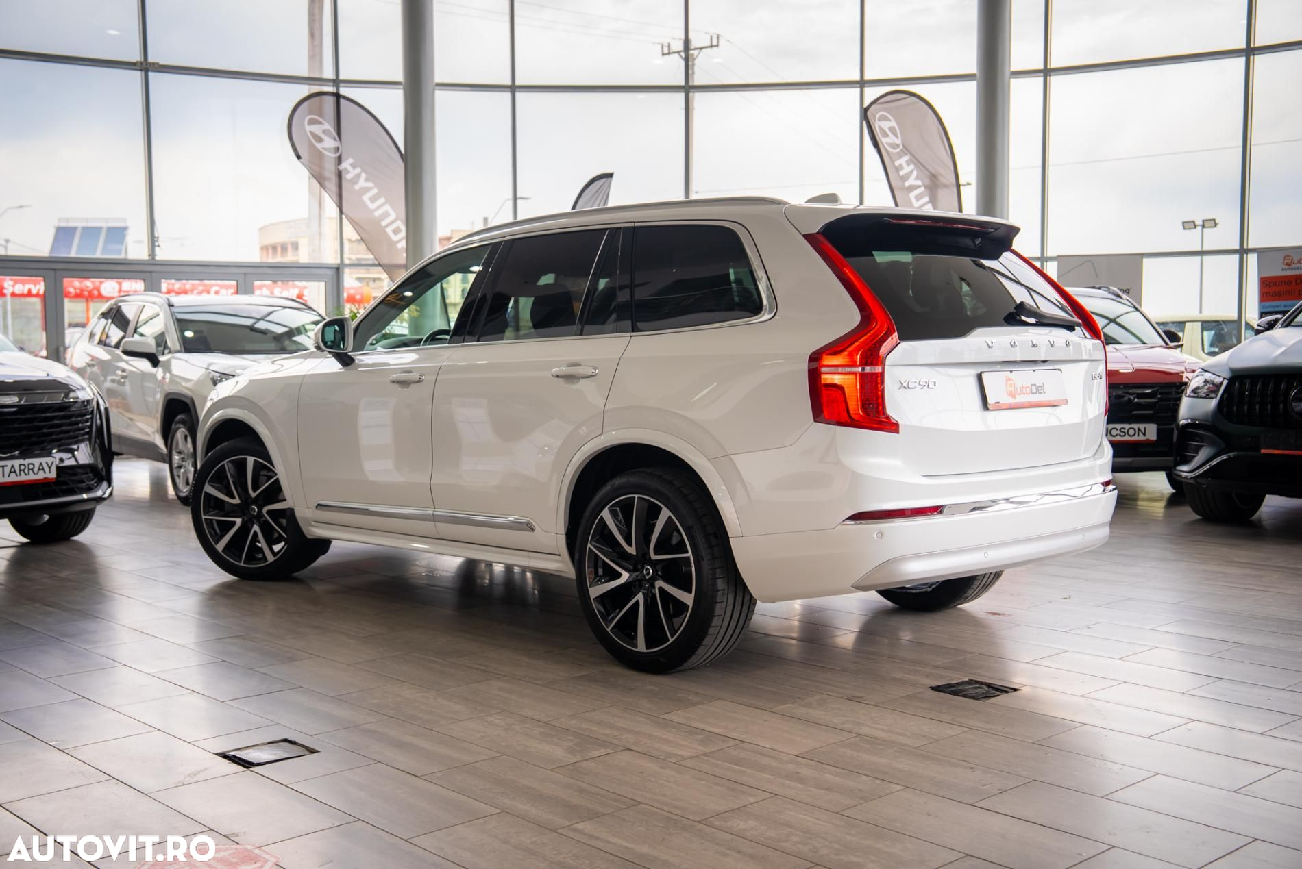 Volvo XC 90 - 8