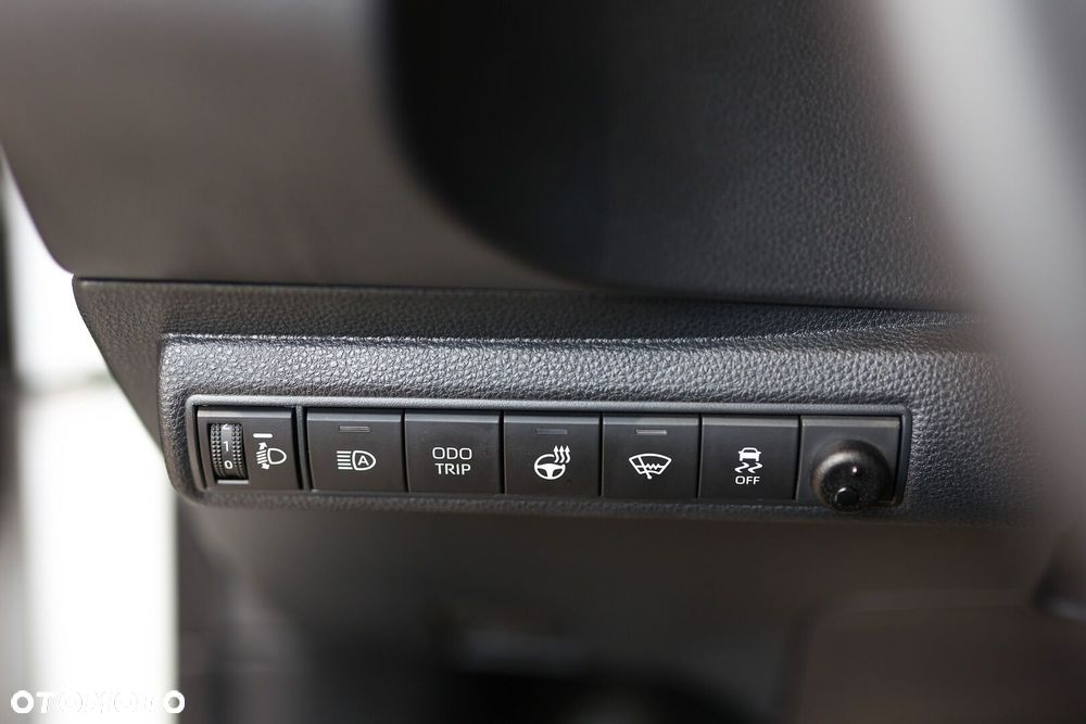 Toyota Corolla 1.8 Hybrid Style - 28