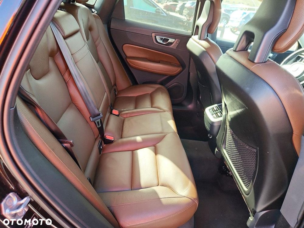 Volvo XC 60 T5 AWD Geartronic Inscription - 12