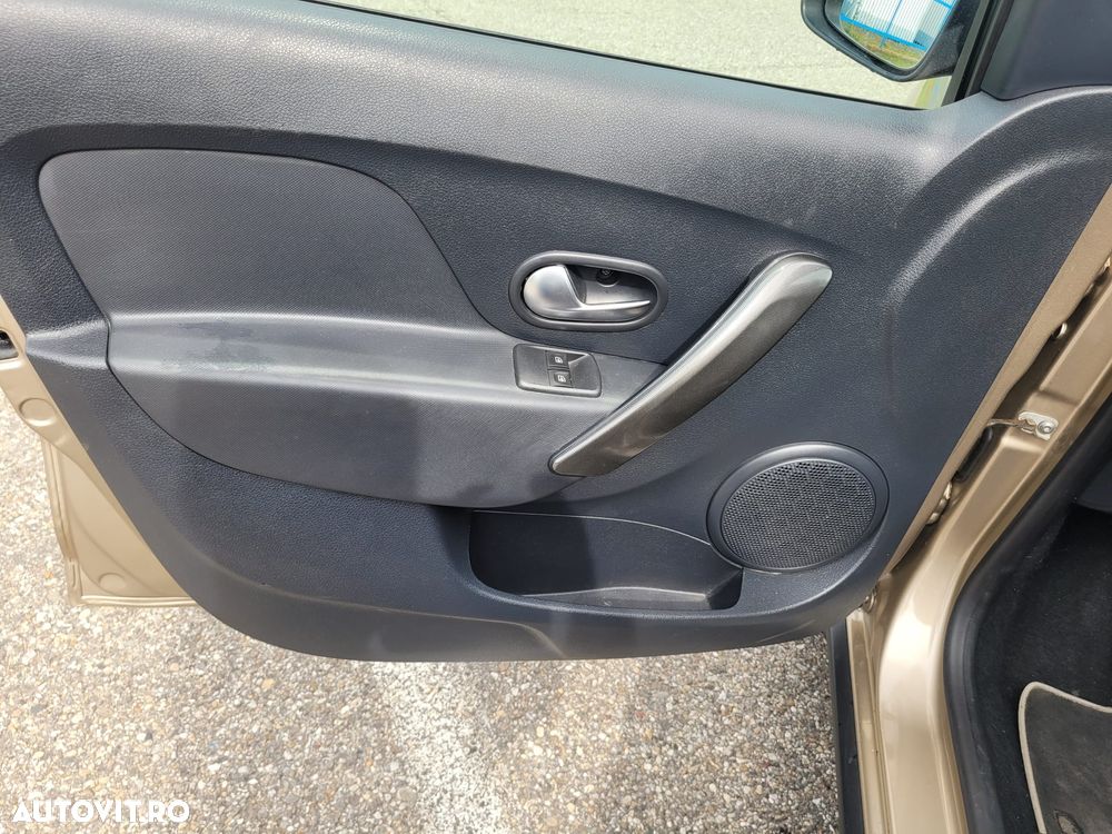 Dacia Sandero 1.5 Blue dCi Prestige - 9