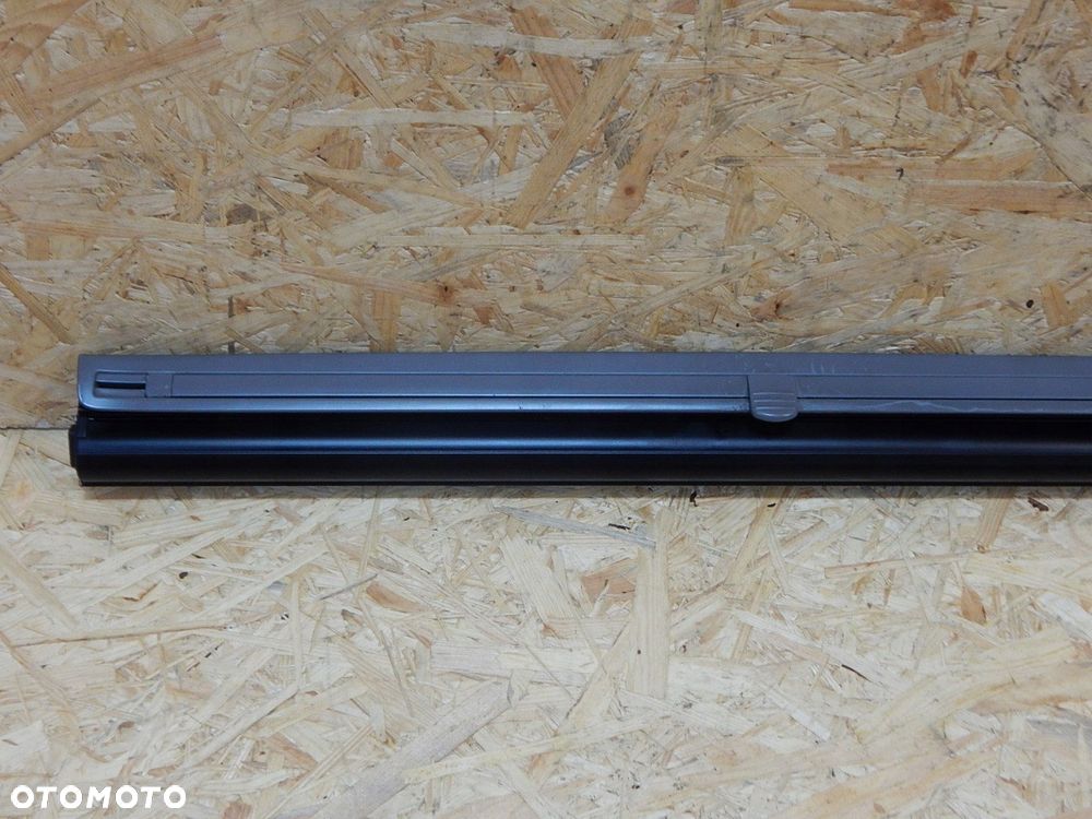 vw t5 caravelle roleta boczka okna lewa tył 7h5861329a - 2