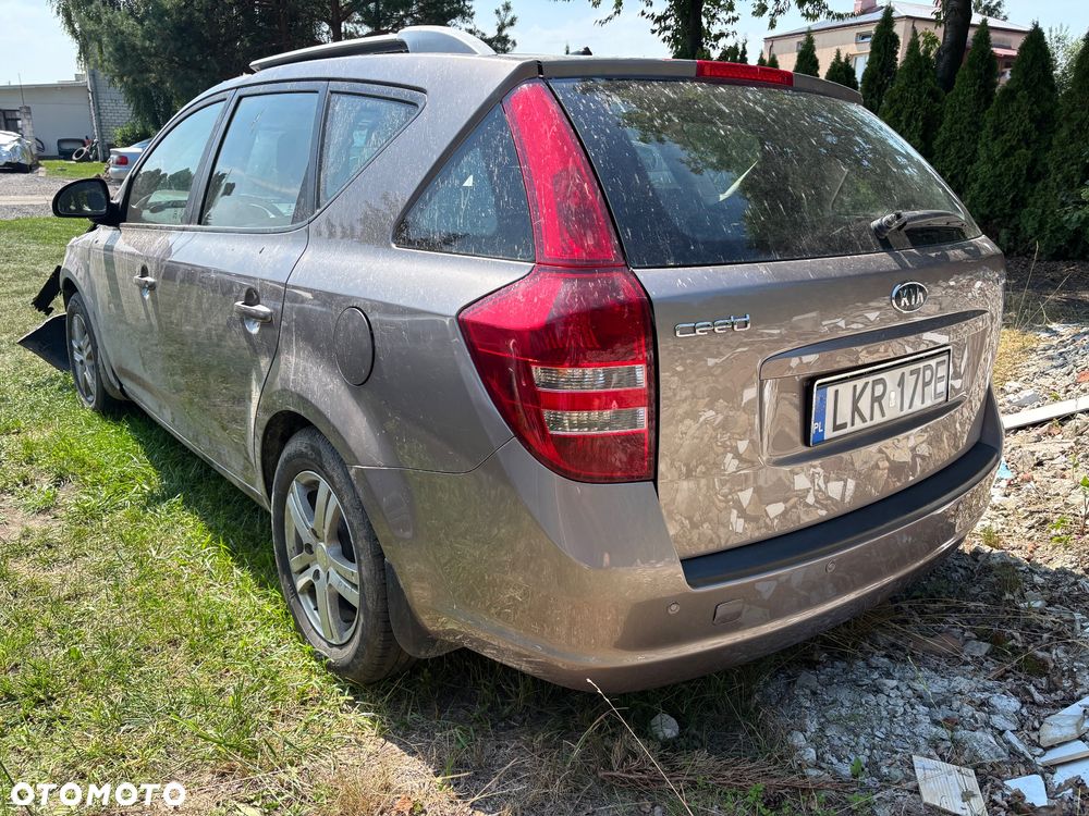 Kia Ceed 1.6 Crdi Comfort + - 2