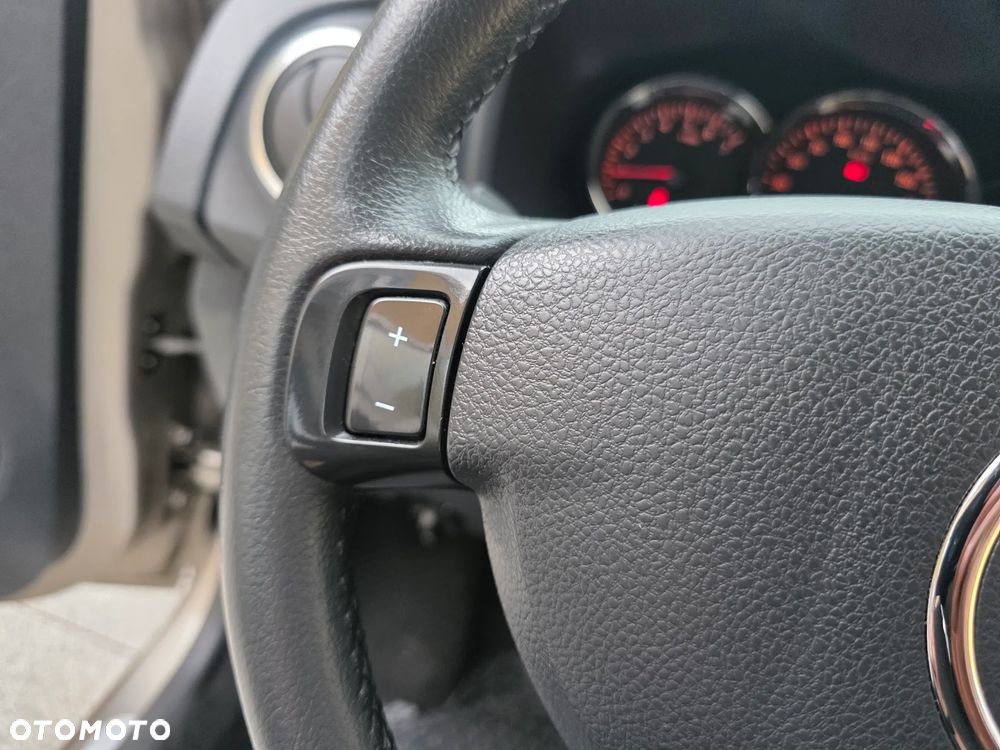 Dacia Sandero 1.2 16V Laureate - 20