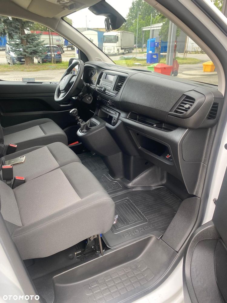 Toyota Proace Long Comfort 2.0 D-4D 145 KM - 18