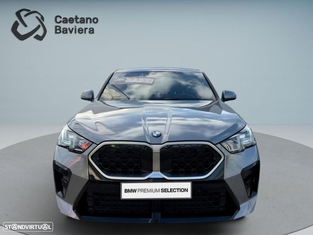 BMW X2 18 d sDrive Auto Pack M - 1