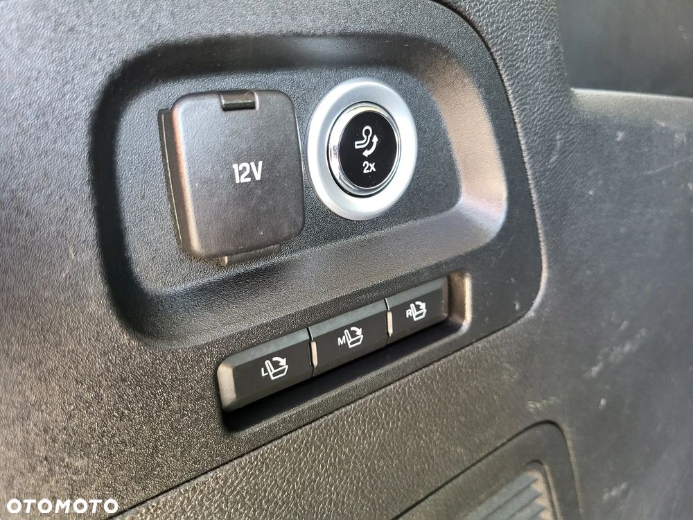 Ford S-Max 2.0 TDCi Titanium PowerShift - 23