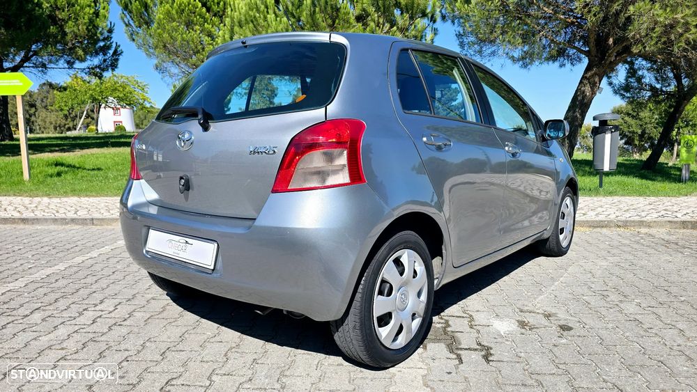 Toyota Yaris 1.0 VVT-i Sol+AC - 12