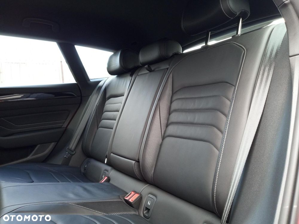 Volkswagen Arteon 2.0 TSI R-Line DSG - 25