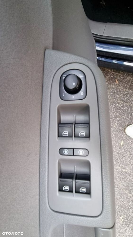 Seat Alhambra - 17