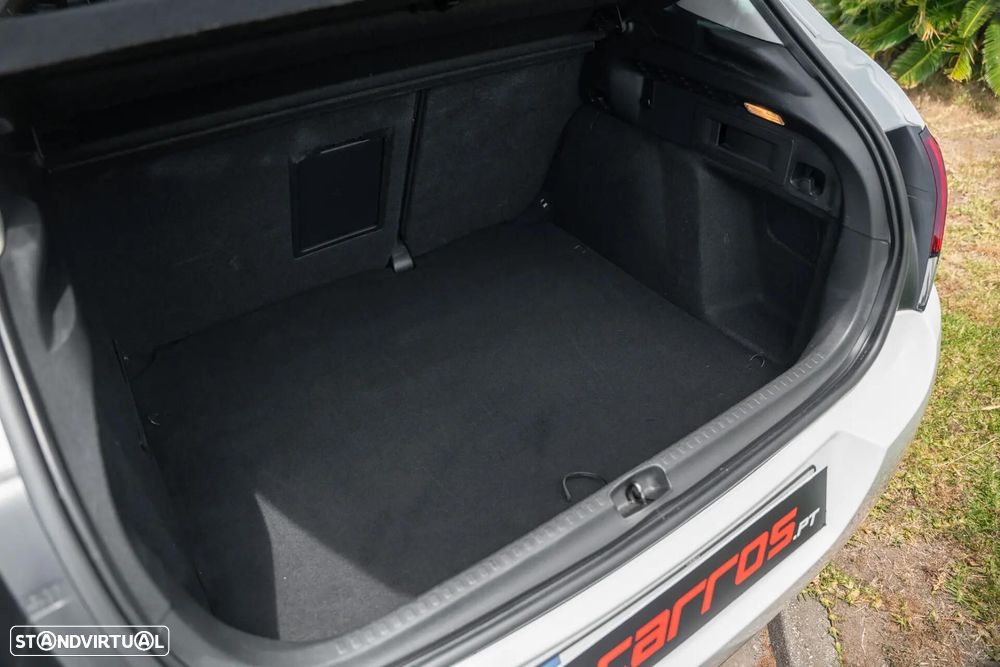 Citroën C4 PureTech 130 Stop&Start SHINE - 21