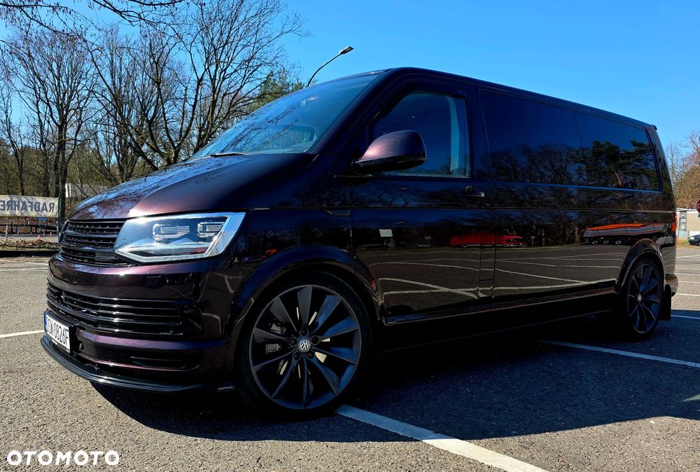 Volkswagen Multivan - 1