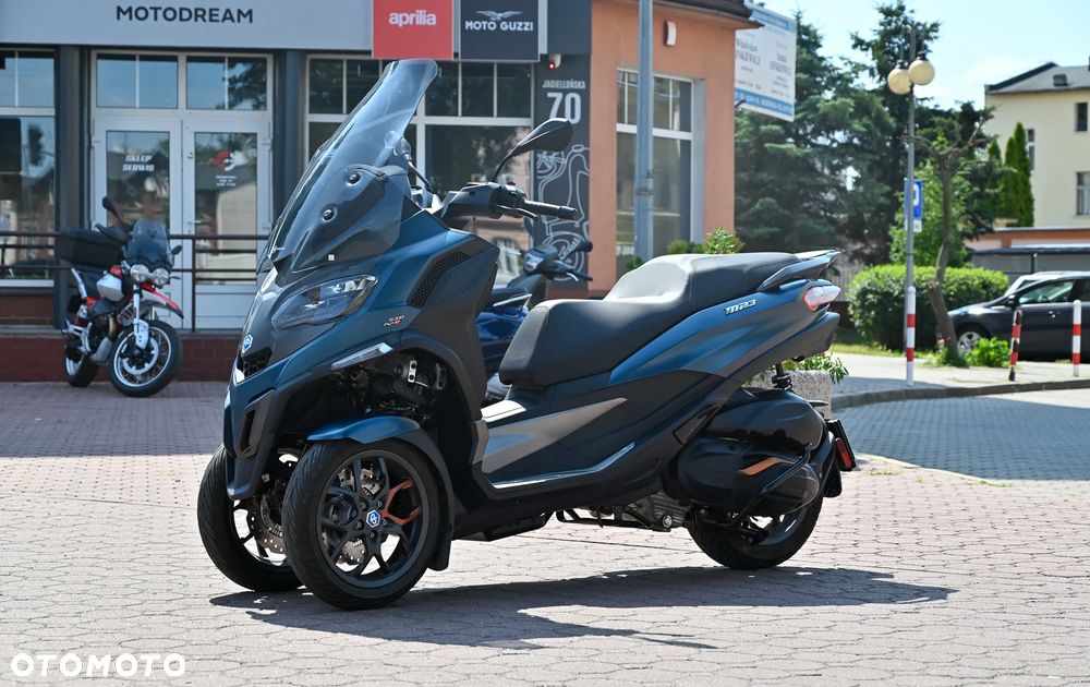 Piaggio MP-3 - 3