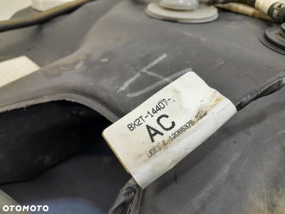 JAGUAR XF X250 2.7 TD ZBIORNIK BAK POMPA PALIWA - 5