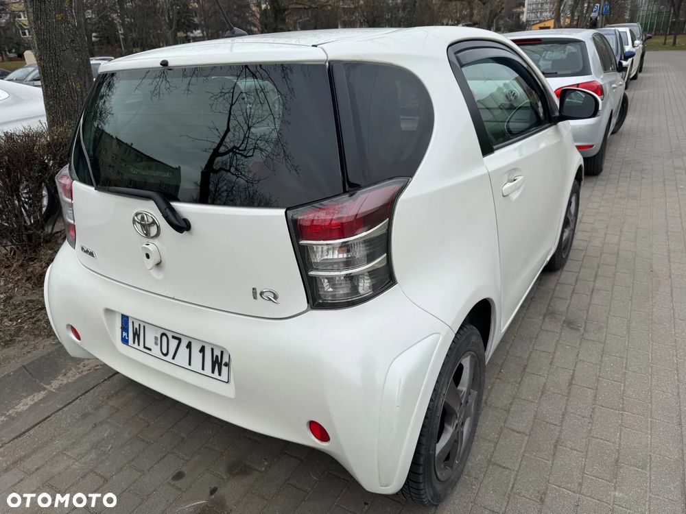 Toyota iQ 1.0 Sol CVT - 2