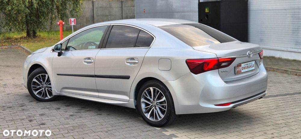 Toyota Avensis 2.0 D-4D Prestige - 26