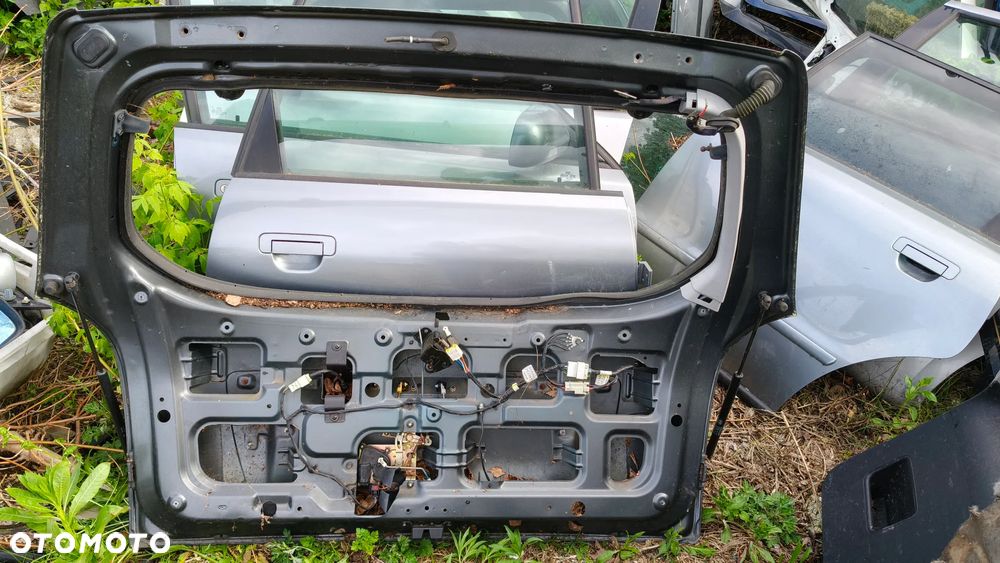 Klapa bagażnika Hyundai Tucson I bez szyby - 9