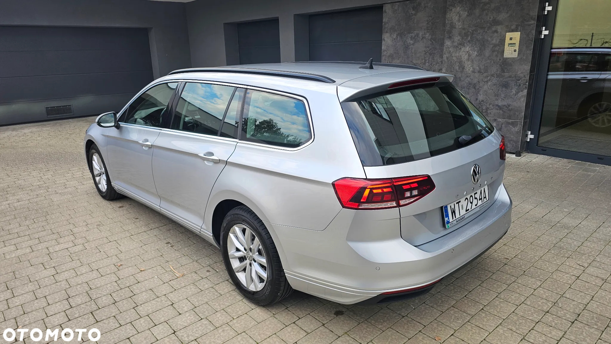 Volkswagen Passat 1.5 TSI EVO Business DSG - 4