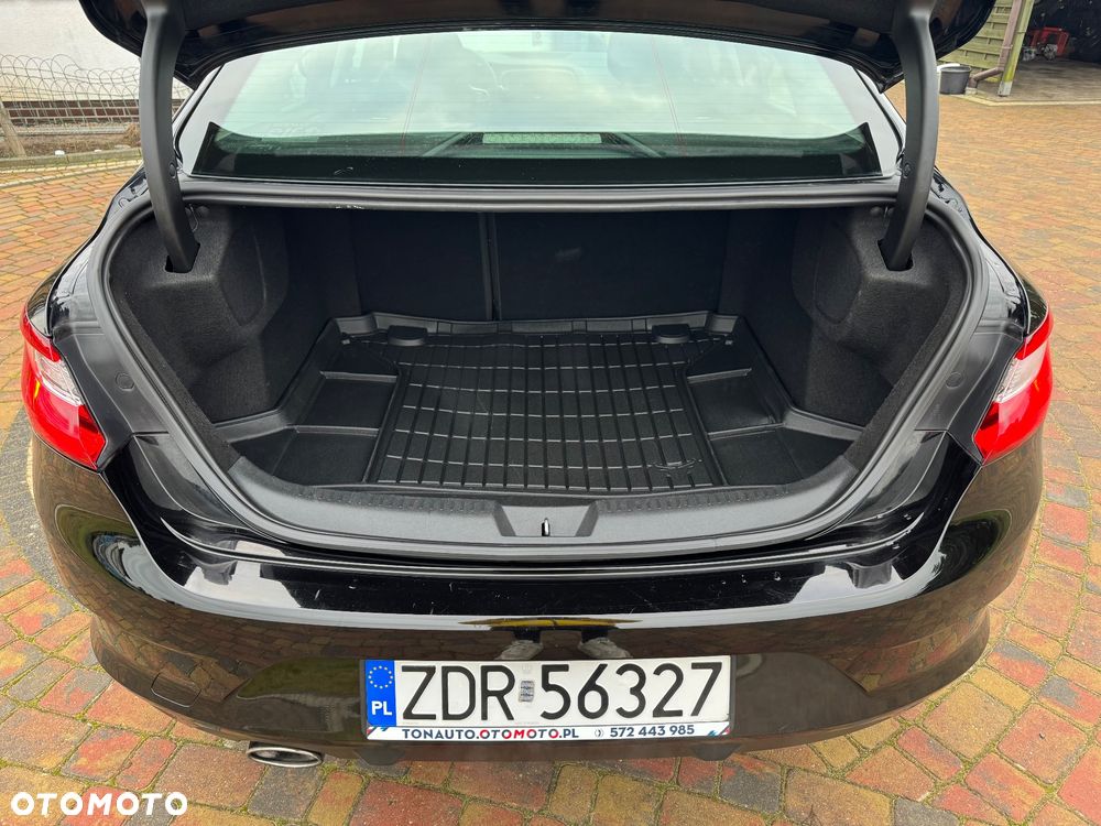 Renault Megane 1.6 SCe Life - 18