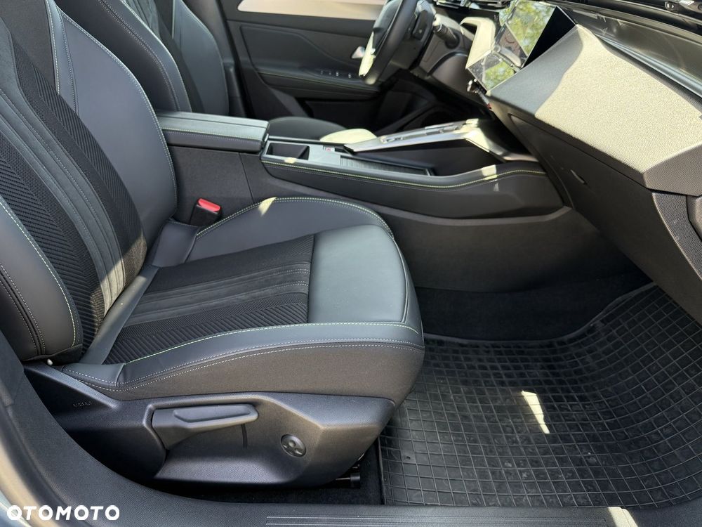 Peugeot 308 - 19