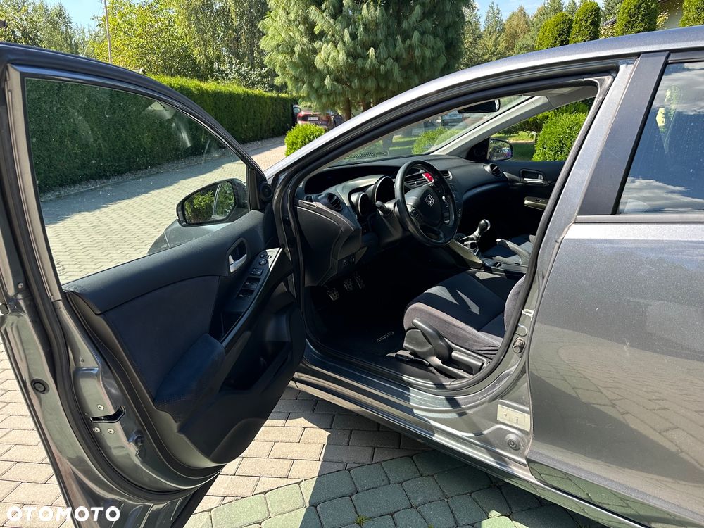 Honda Civic 1.4 S - 8