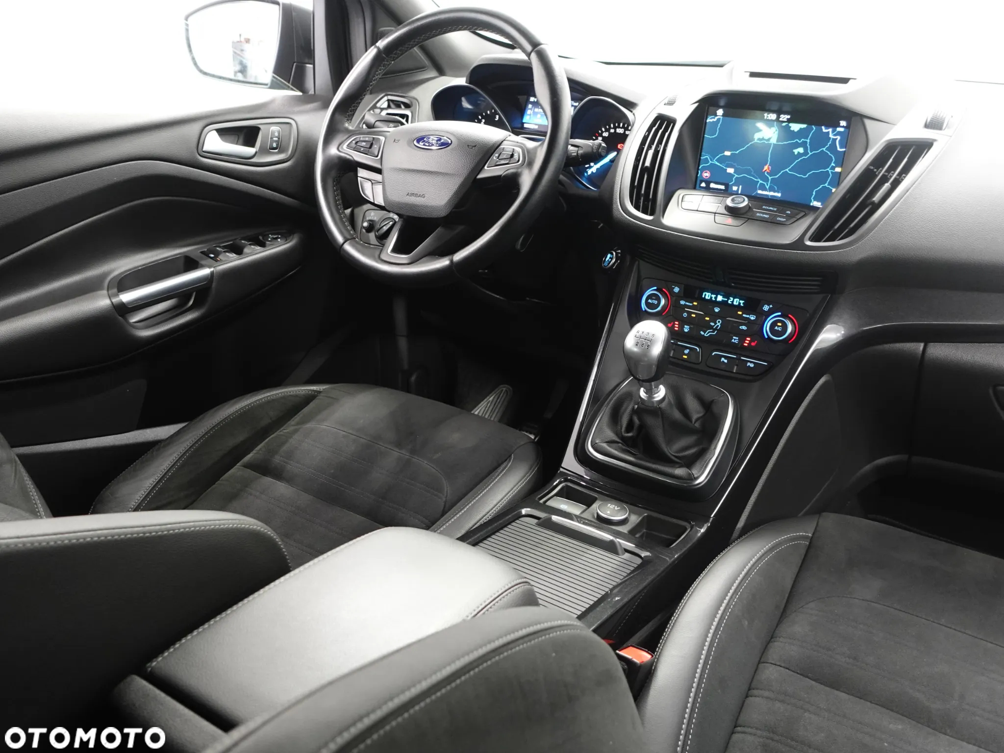 Ford Kuga 2.0 TDCi AWD ST-Line - 30