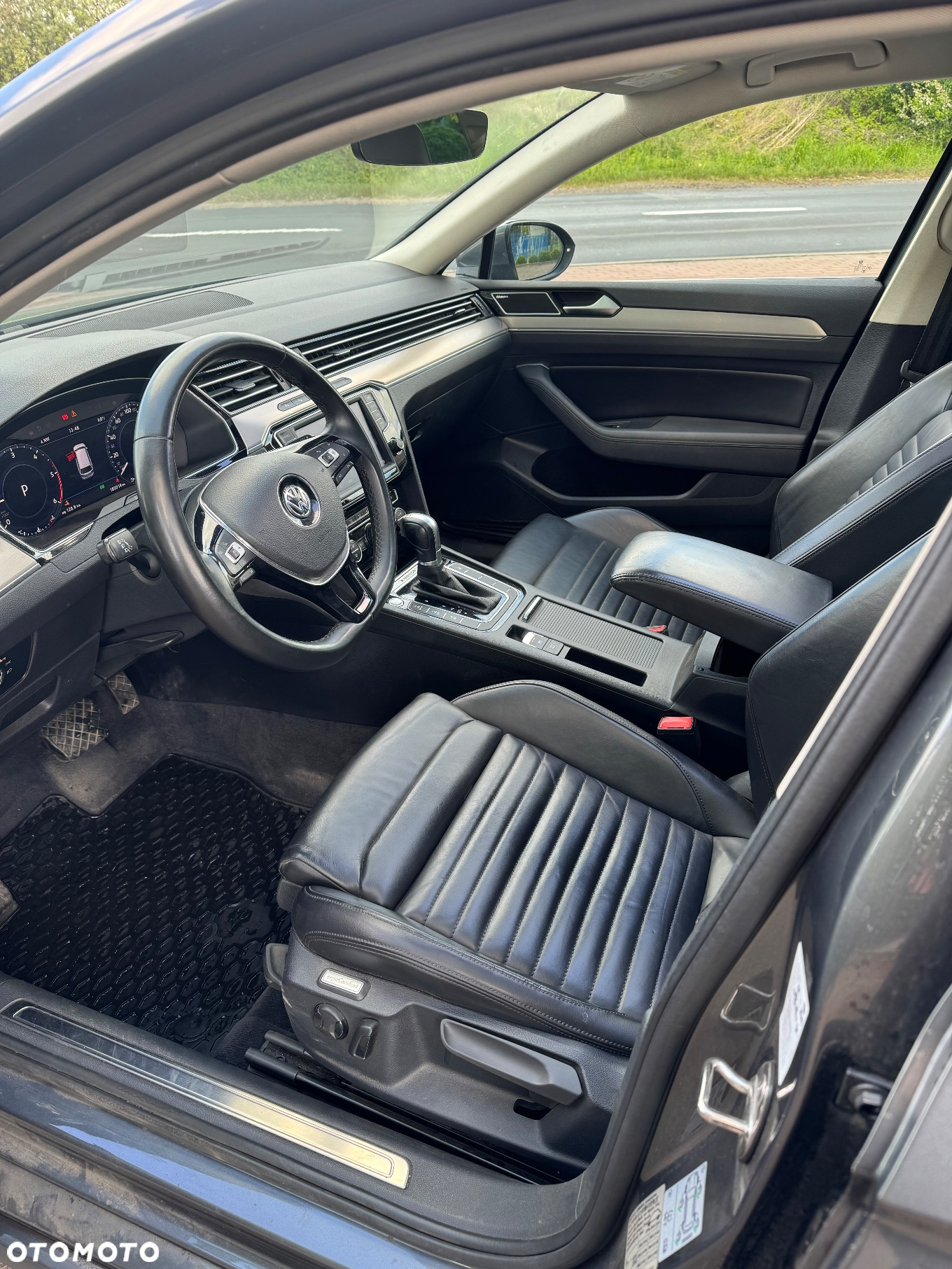 Volkswagen Passat 2.0 TDI 4Mot Elegance DSG - 10