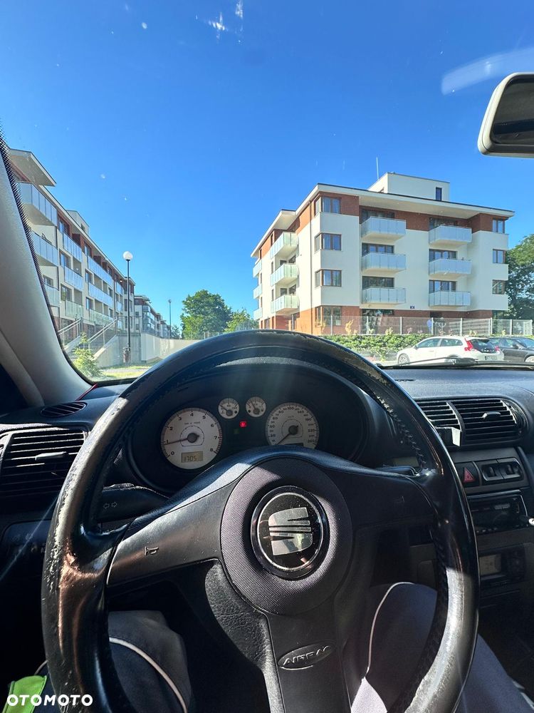 Seat Leon 1.8T Top Sport - 3
