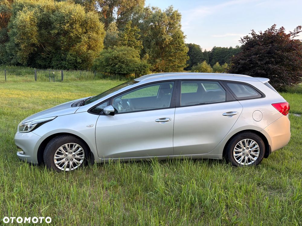 Kia Ceed 1.6 CRDi M - 8