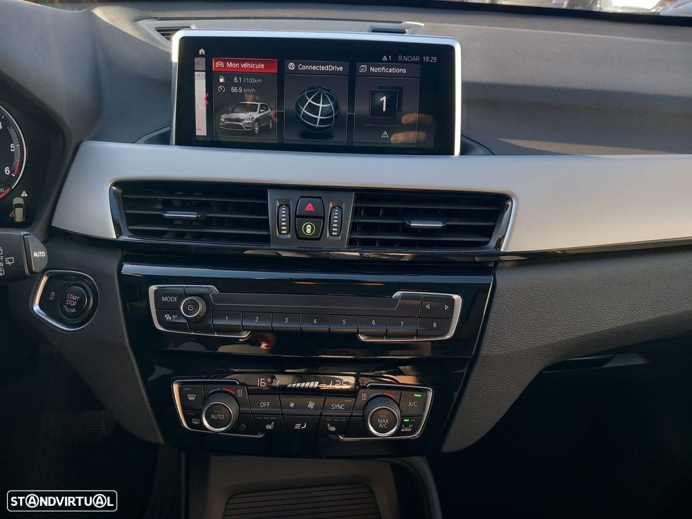 BMW X1 16 d sDrive Auto Line Sport - 18