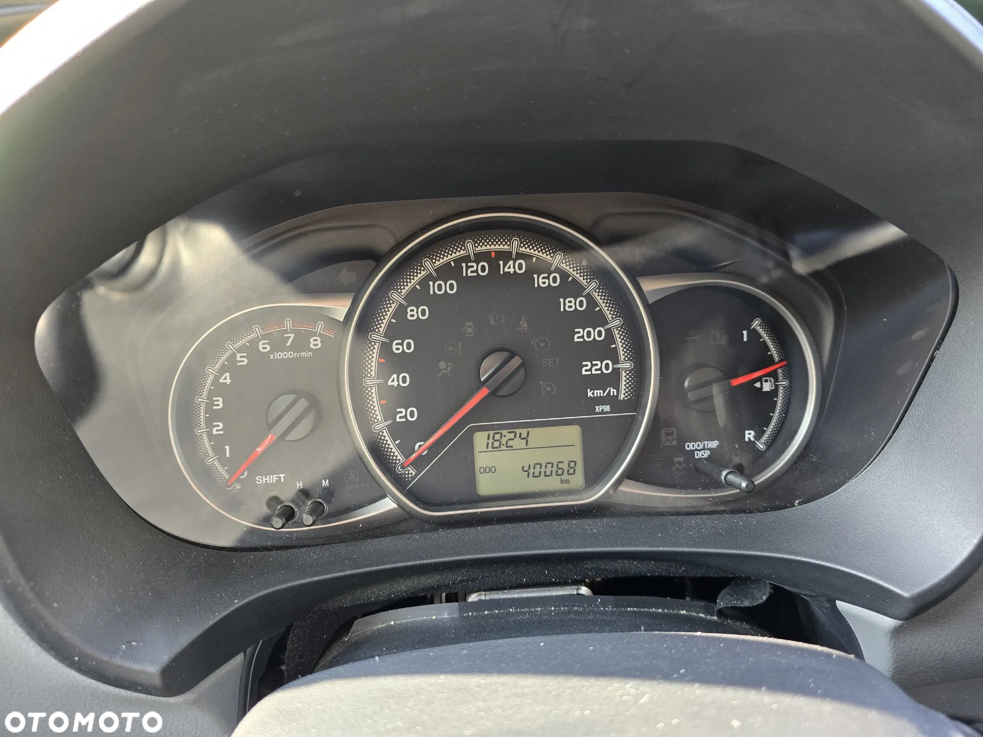 Toyota Yaris 1.0 Life EU6 - 14