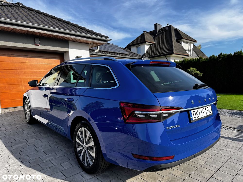 Skoda Superb 2.0 TDI SCR Style DSG - 8