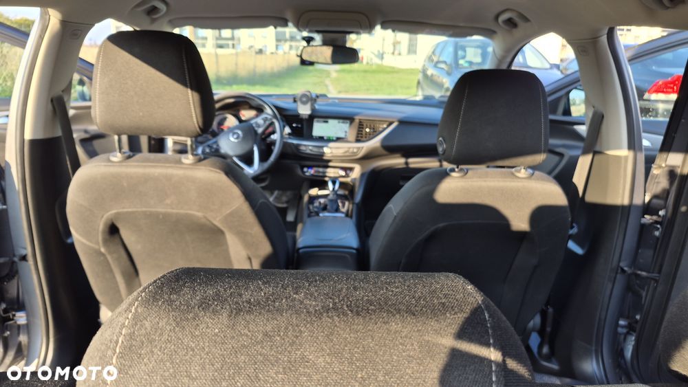 Opel Insignia - 16