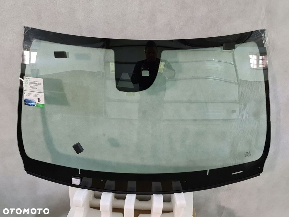 szyba przednia czołowa infiniti q30 qx30 po 2016 - 1