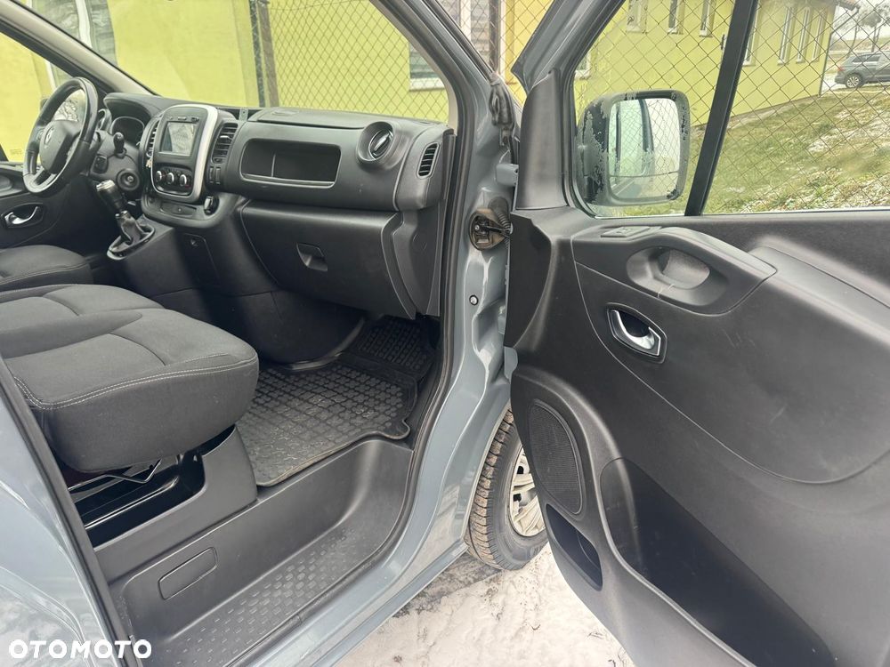 Renault TRAFIC - 19