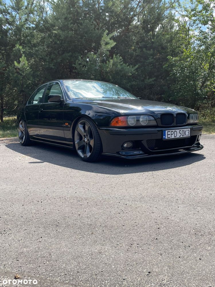 BMW Seria 5 - 8