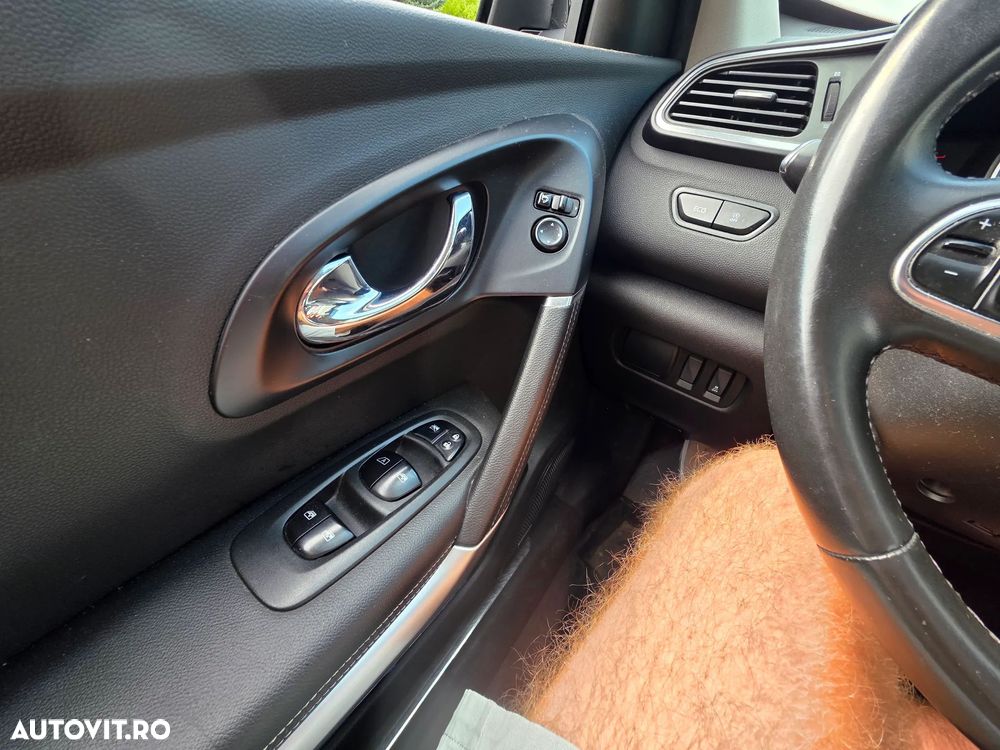 Renault Kadjar Energy dCi 130 Bose Edition - 12
